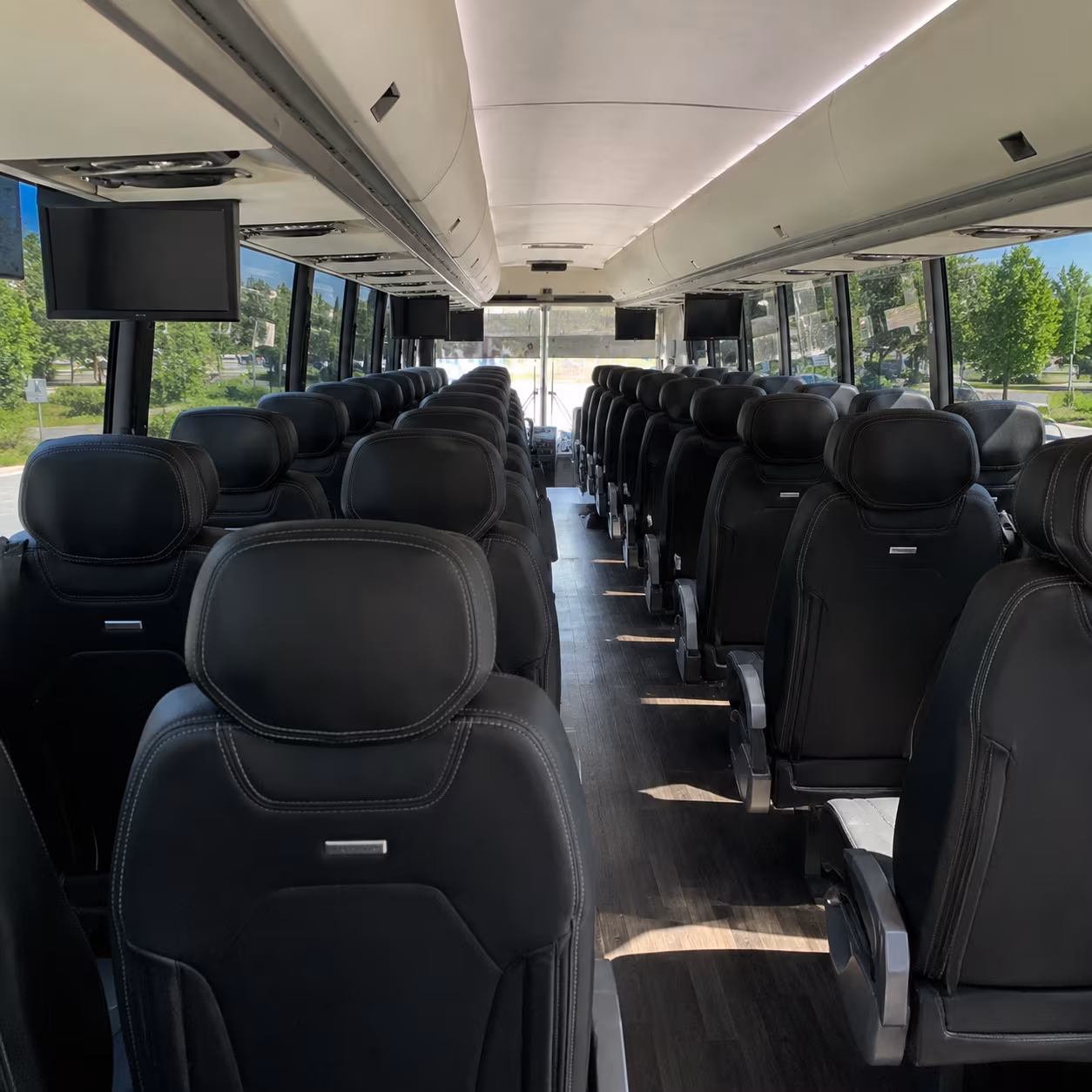 minneapolis bus rentals
