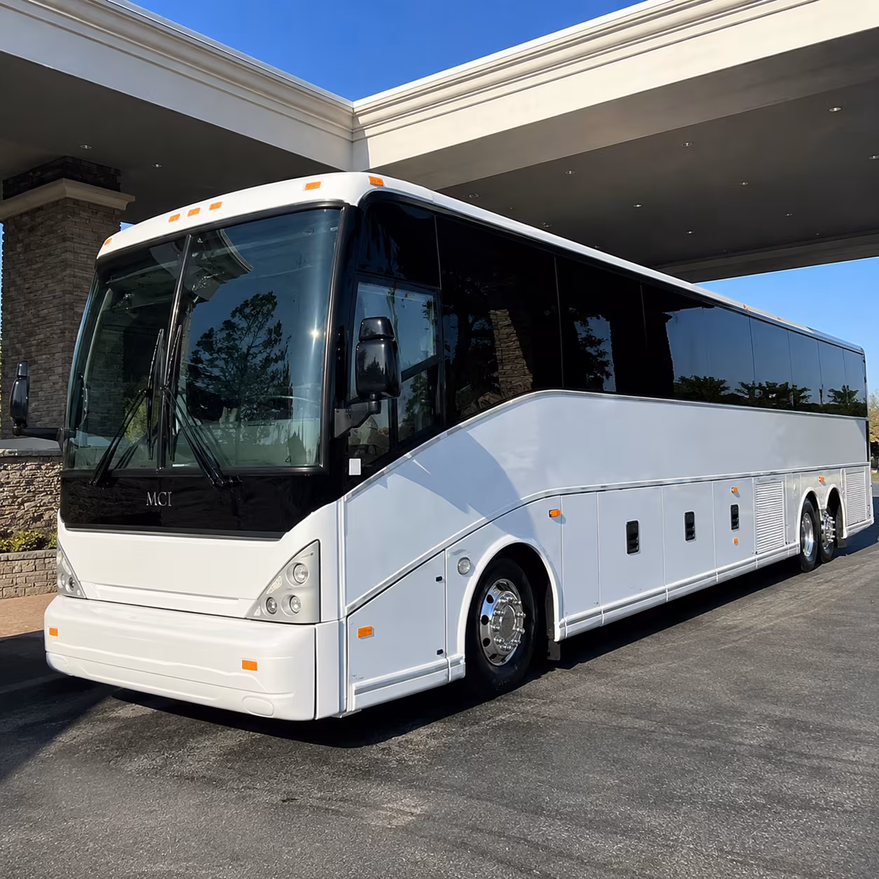 one search for your moorhead group trip