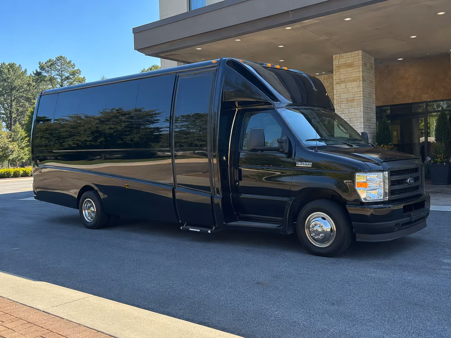 sioux falls sporting event transportation